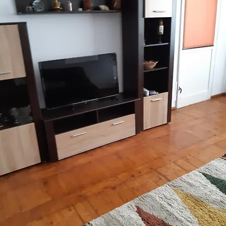 Iulia 2 Apartament